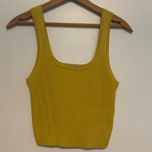 Everlane cropped scoop neck sweater tank organic cotton wool blend yellow medium